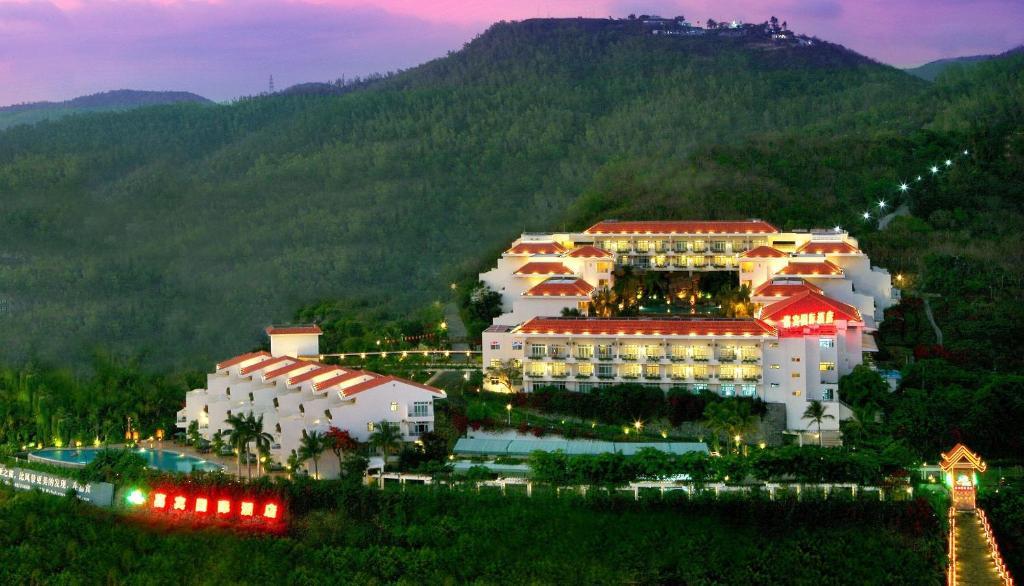 Guesthouse International Hotel Саня Екстериор снимка